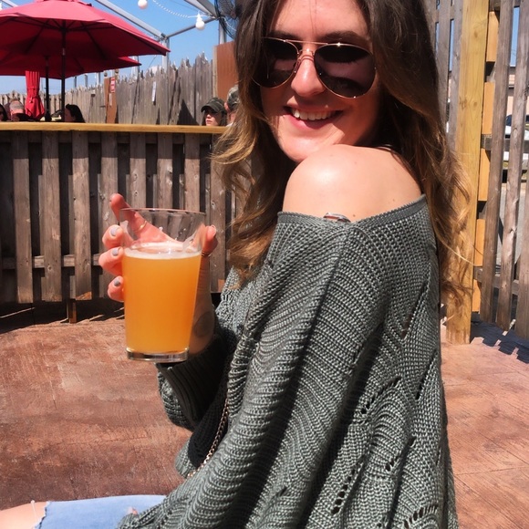 Meet your Posher, Robyn - Picture 4 of 6